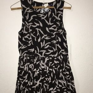 Women’s pleated dress